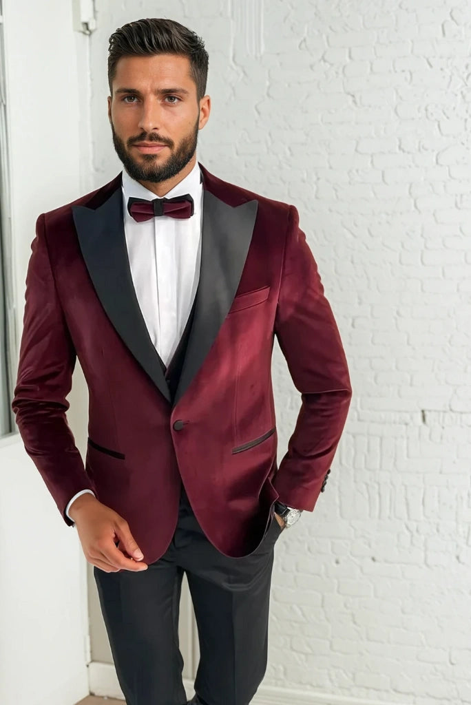 men-maroon-velvet-tuxedo-suit-special-for-wedding-parties-many-events