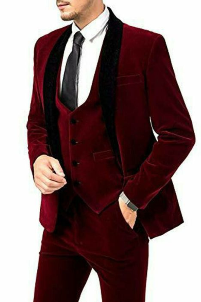 Men Maroon Velvet Tuxedo Suit 3 Piece Suit Winter Wedding Suit Sainly–  SAINLY