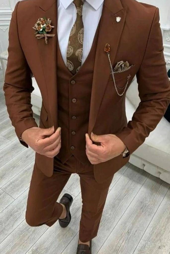 Brown Slim-Fit Suit 3-Piece  Slim fit suit men, Slim fit suit, Slim fit  suits