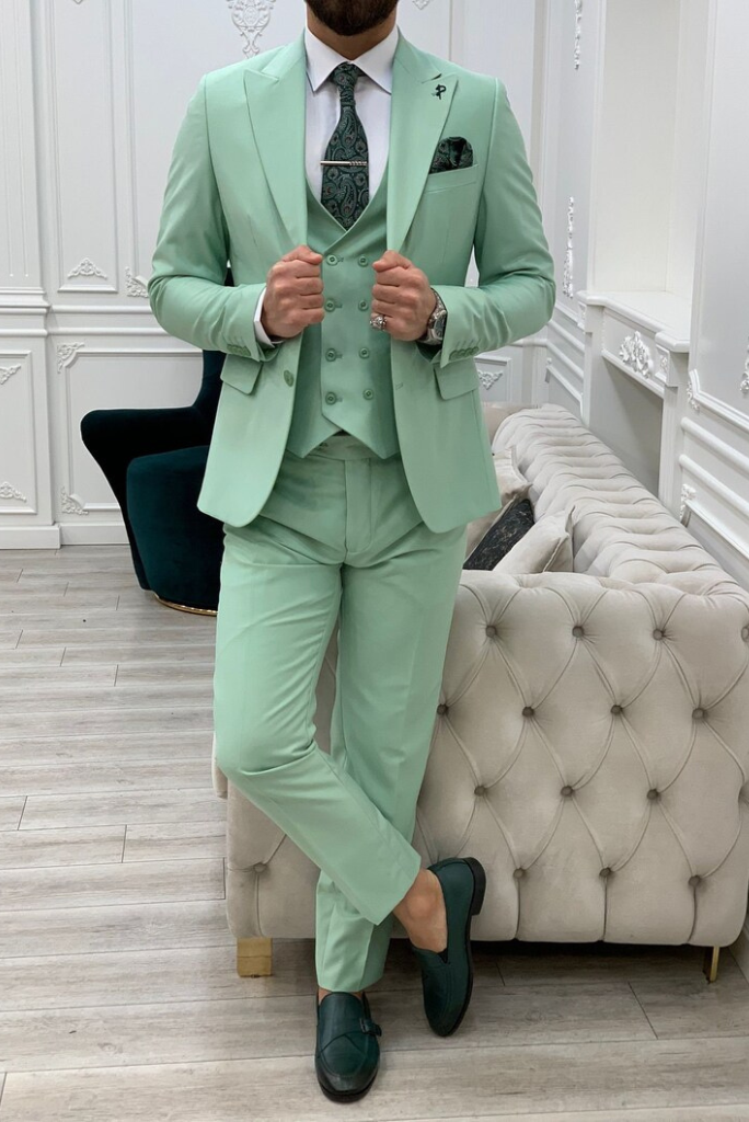 Men Green Three Piece suit Beach Wedding Suit Dinner Suit Formal Party Wear  Suit Bespoke Tailoring